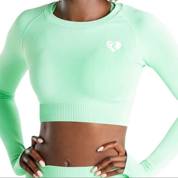 Womens Best Power Seamless Long Sleeve Crop Top in Green Ash - Picture 1 of 7